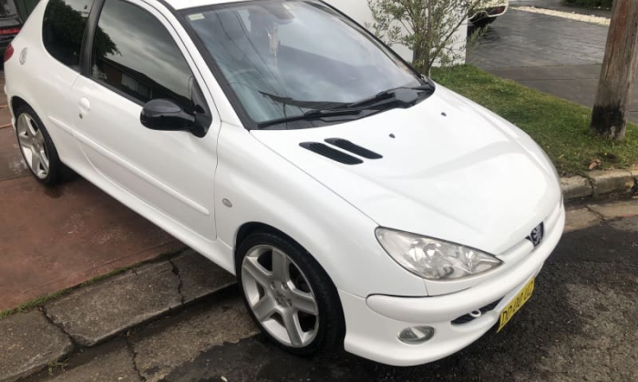 White Peugeot 206 GTi 180 2004 model for sale Australia (1).png