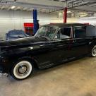 1967 Rolls Royce Phantom V limousine for sale USA (16).jpg