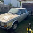 1979 Volvo 242 GT Australia wreck cheap (1).jpg