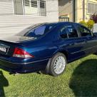 2000 Ford AU Fairmont Ghia 75th Anniversary Blue sedan (9).jpg