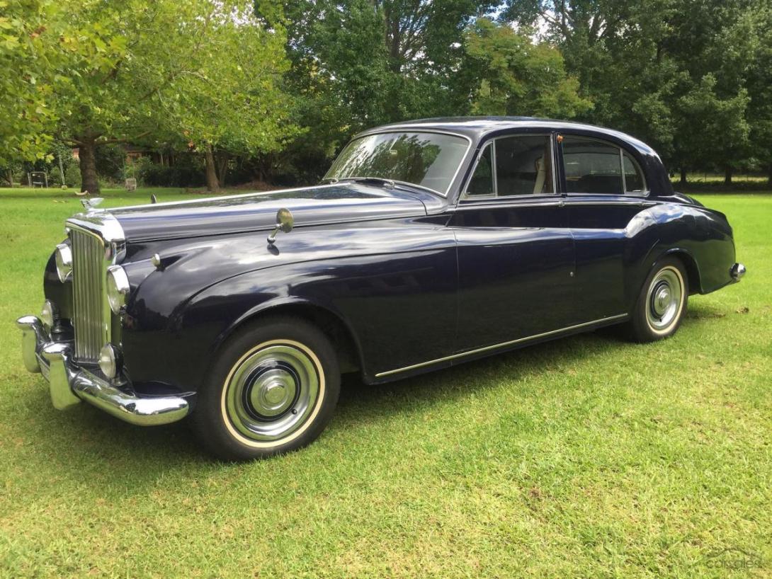 1955 Bentley S1 James Young Sedan Australia RHD (1).jpg