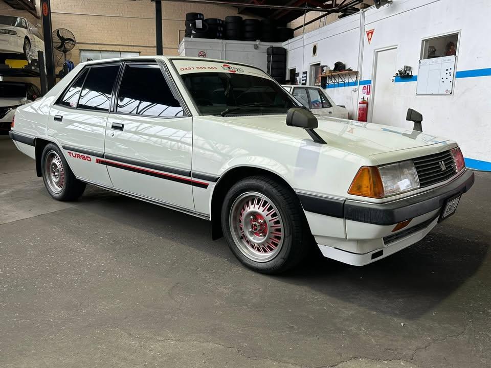 1981 Mitsubishi Sigma Turbo for sale white 2025 (1).jpg