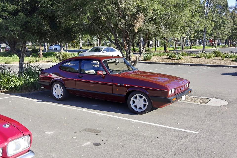 1985 Ford Capri MK3 2.8 EFI (1).jpg