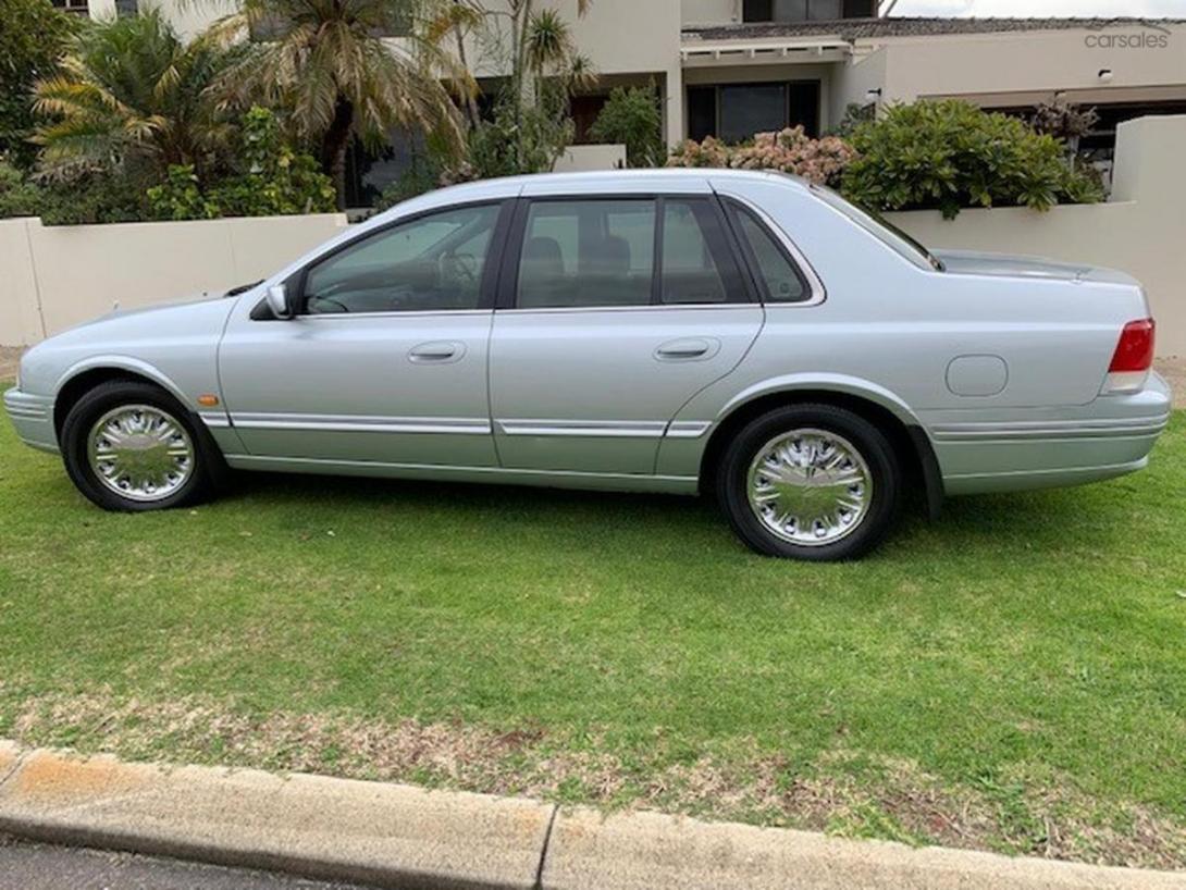1999 Ford AU LTD exterior images Liquid Silver (1).jpg