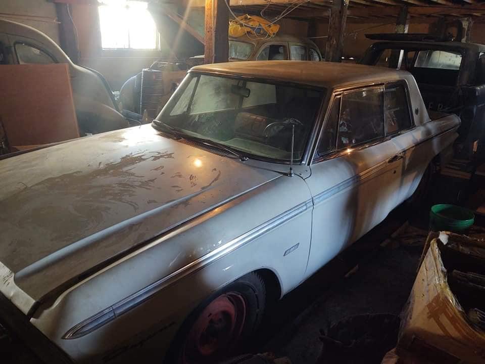 Barn find 1964 Studebaker Daytona hardtop coupe (5).jpg