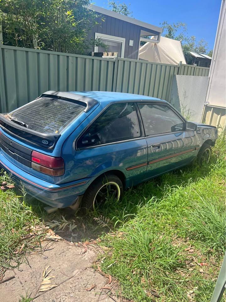 Blue 1987 KE TX3 hatch 3dr (1).jpg