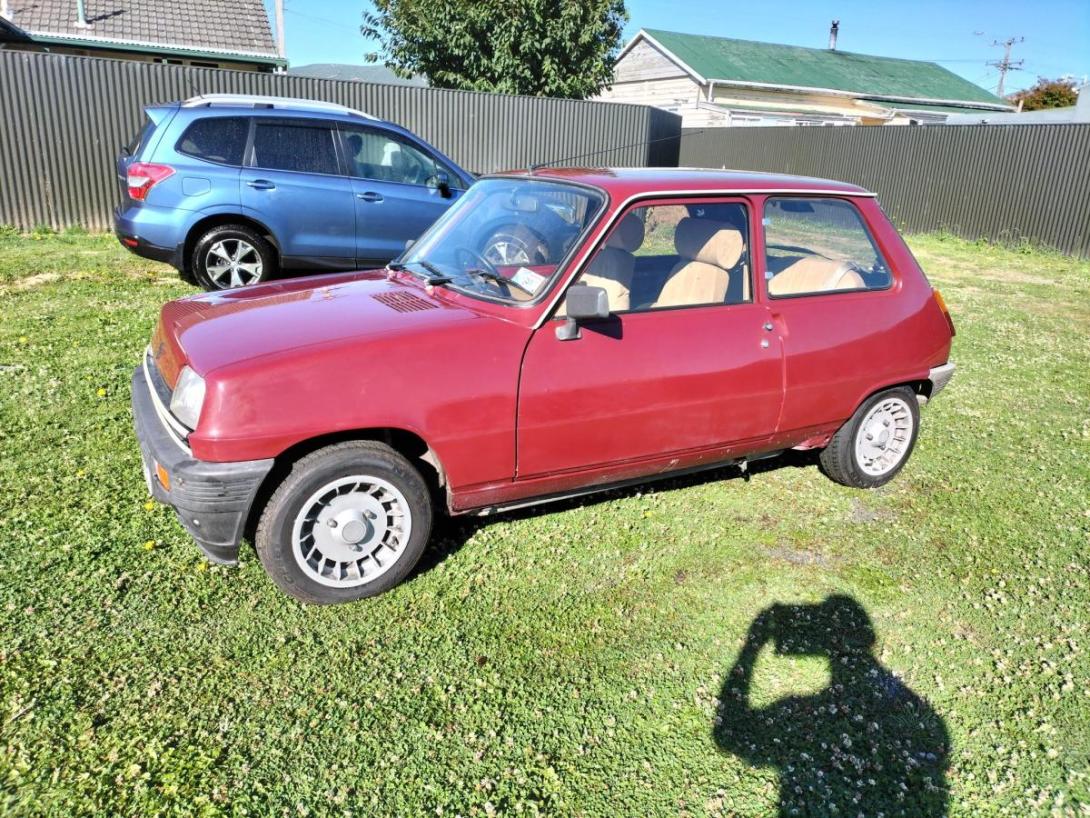 For sale - 1984 Renault Alpine Turbo RHD (4).jpg