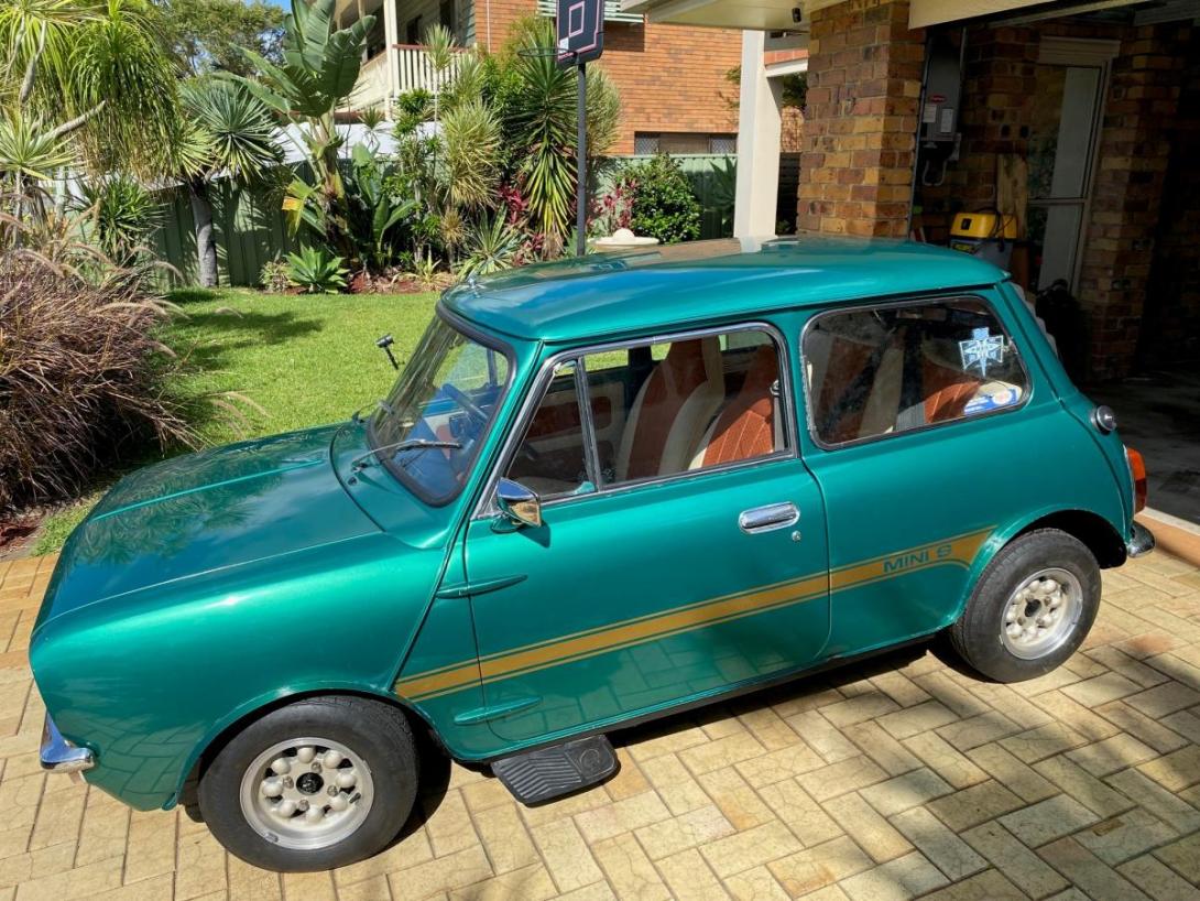 Mini 1.jpg