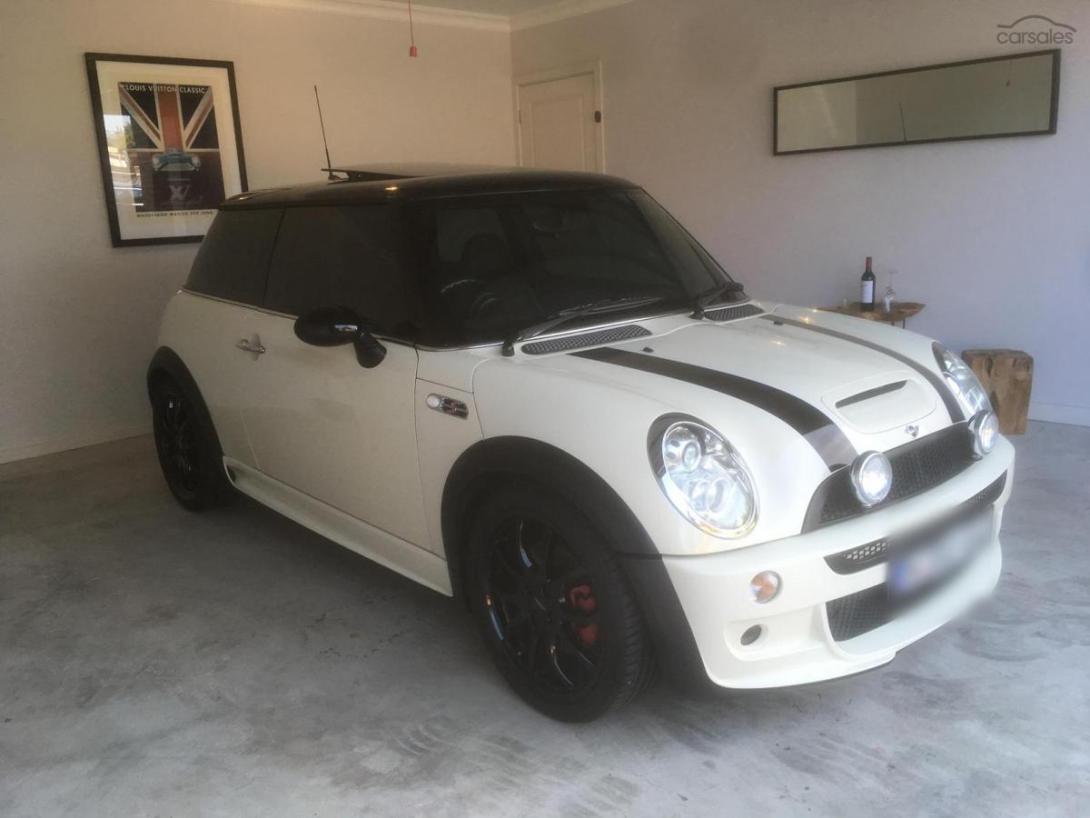 R53 2006 Cooper S John Cooper Works fully optioned Australia (1).jpg
