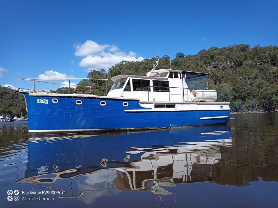 Sea Owl 40 foot timber Gentlemans Cruiser white over Blue hull Australia (1).jpg