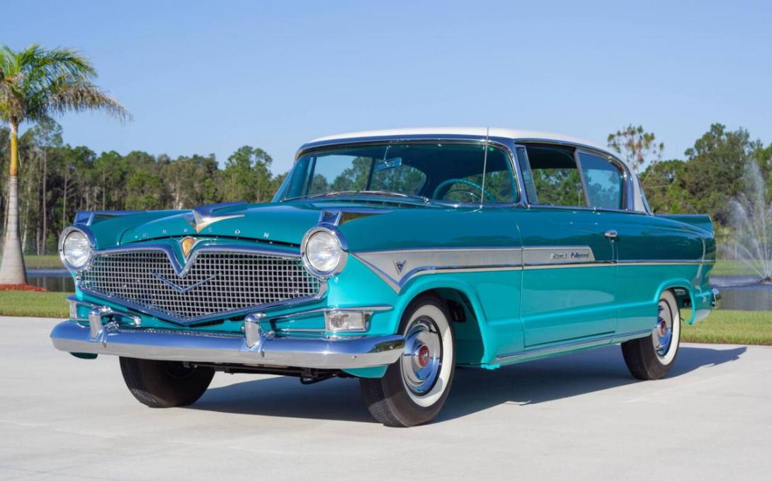 Turquoise 1957 Hudson Hollowood Hardtop Coupe images exterior (3).jpg