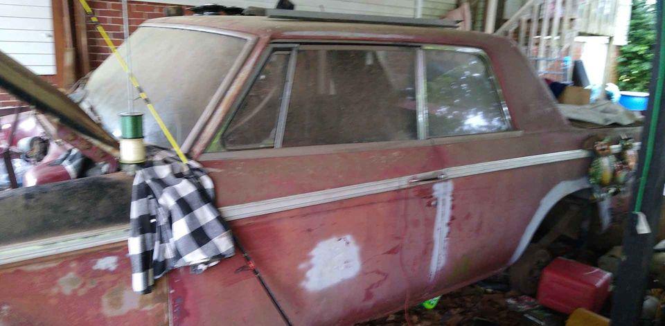 Unrestored rusty Studebaker Daytona Hardtop 1964 for sale (1).jpg