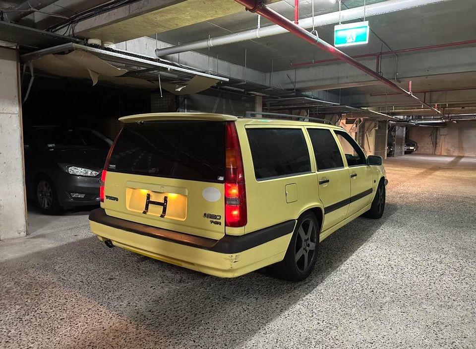 YellowVolvo 850 R Wagon for sale Sydney 1995 (1).jpg